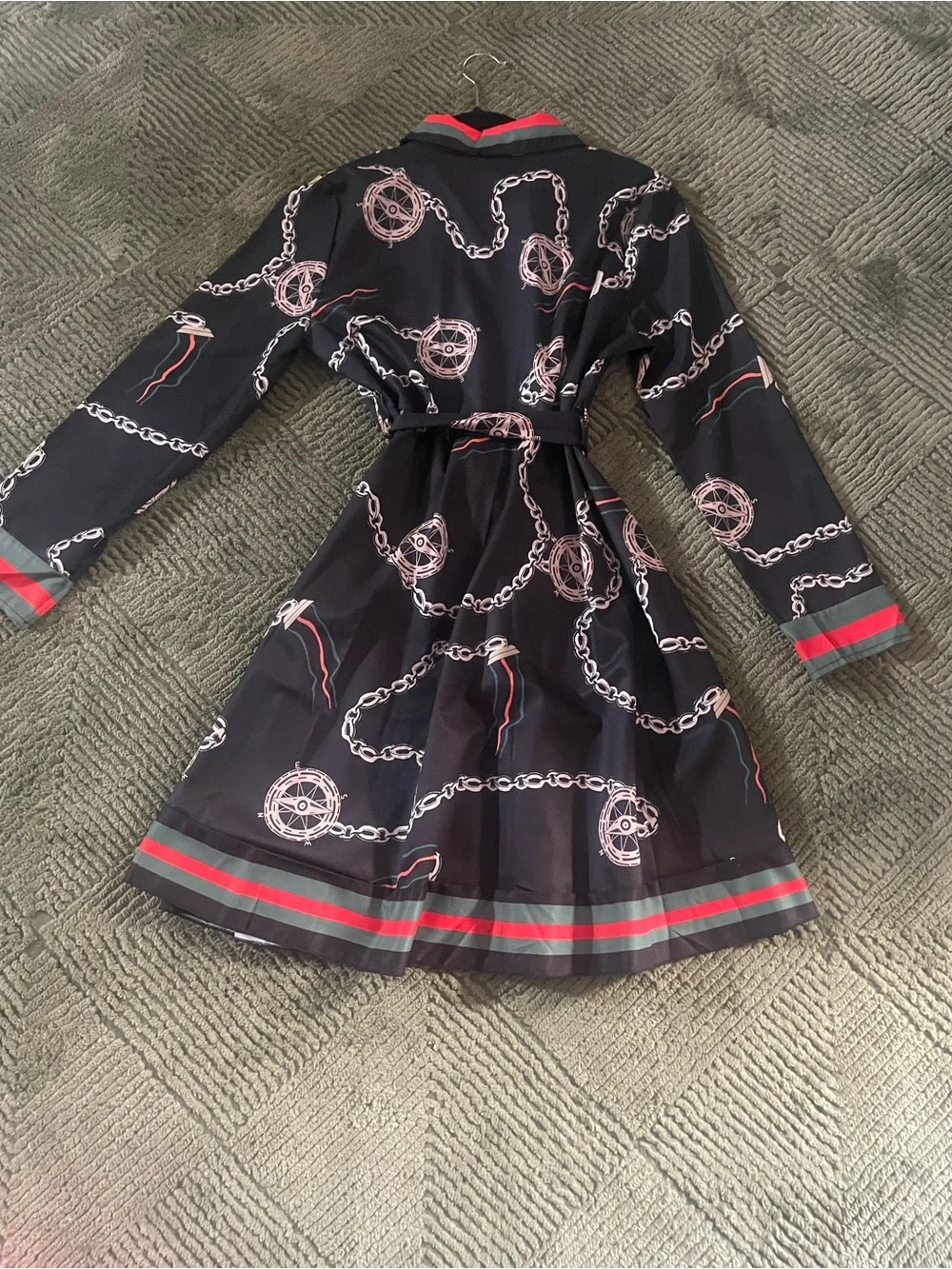 Dress - Picture 2 of 2